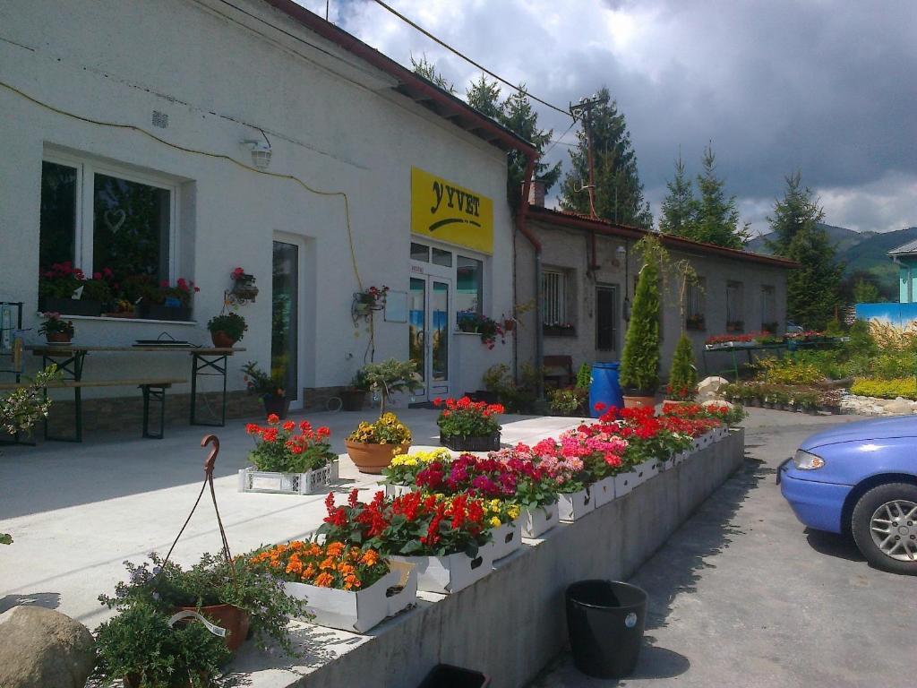 Apartman Yvet Sucany Extérieur photo