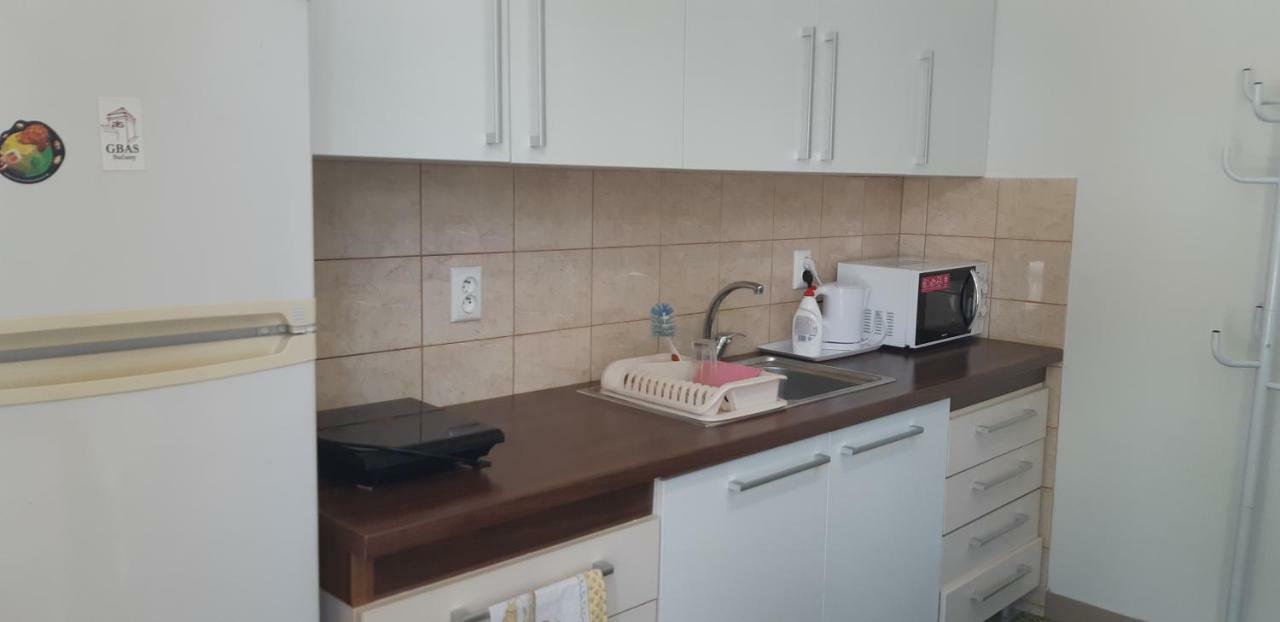 Apartman Yvet Sucany Extérieur photo