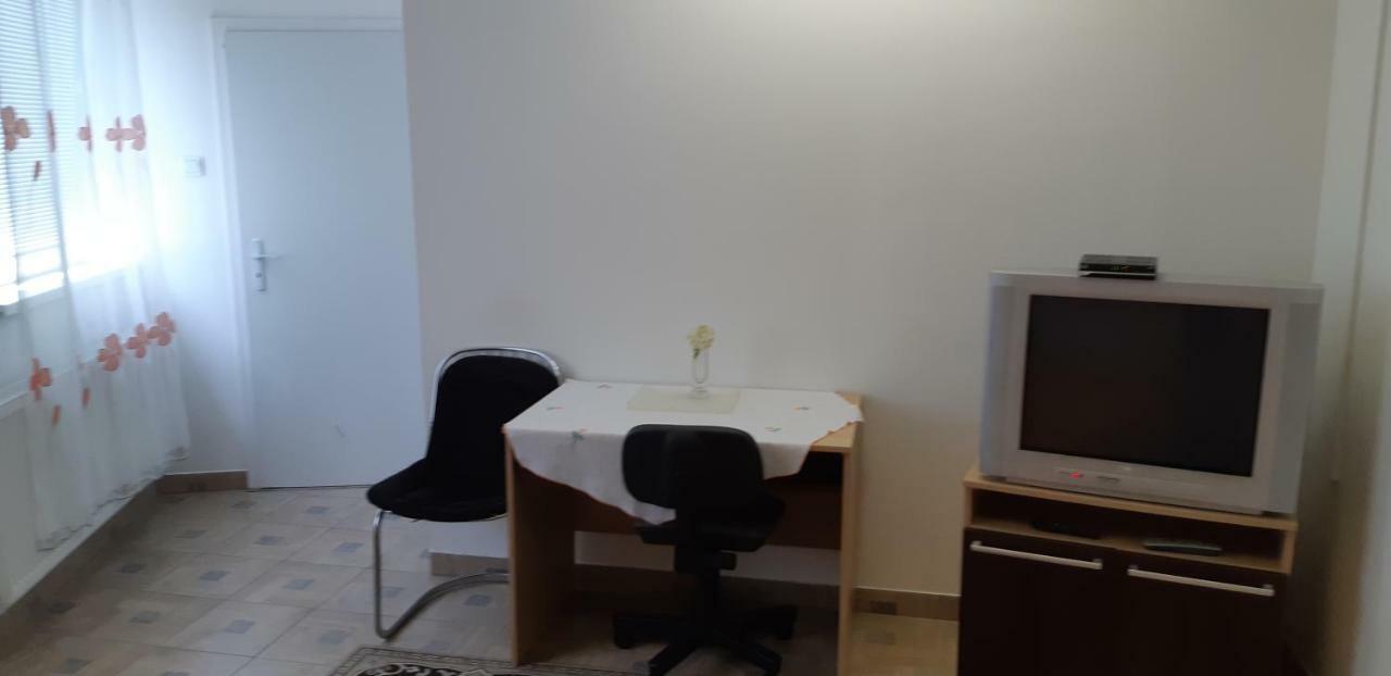 Apartman Yvet Sucany Extérieur photo