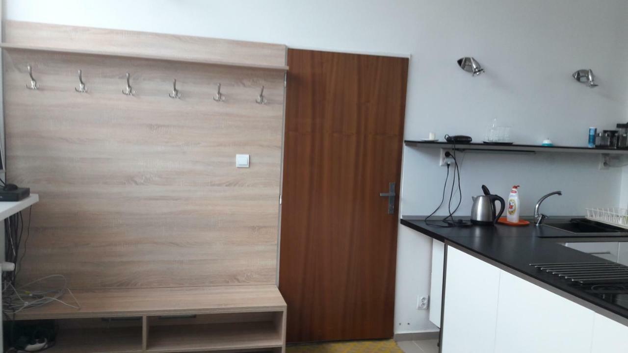 Apartman Yvet Sucany Extérieur photo