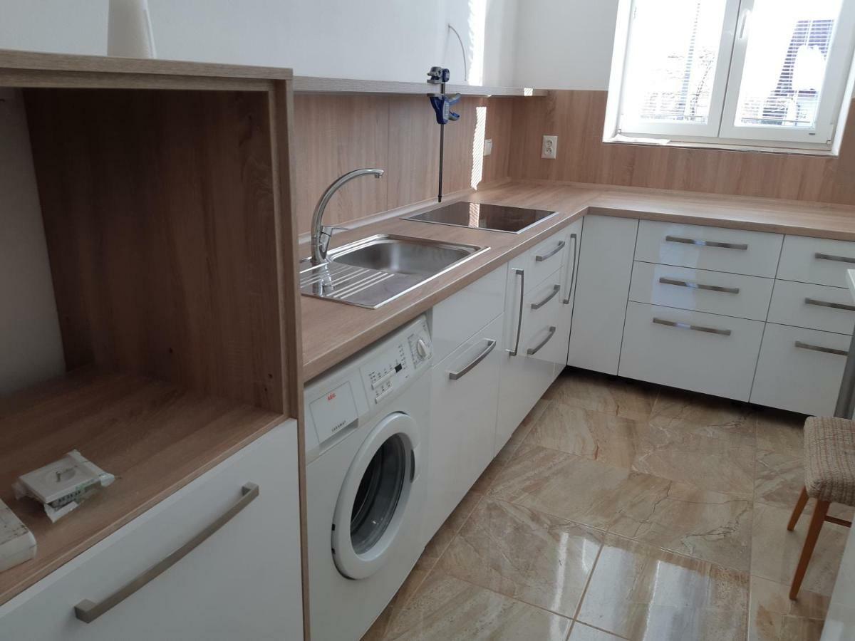 Apartman Yvet Sucany Extérieur photo
